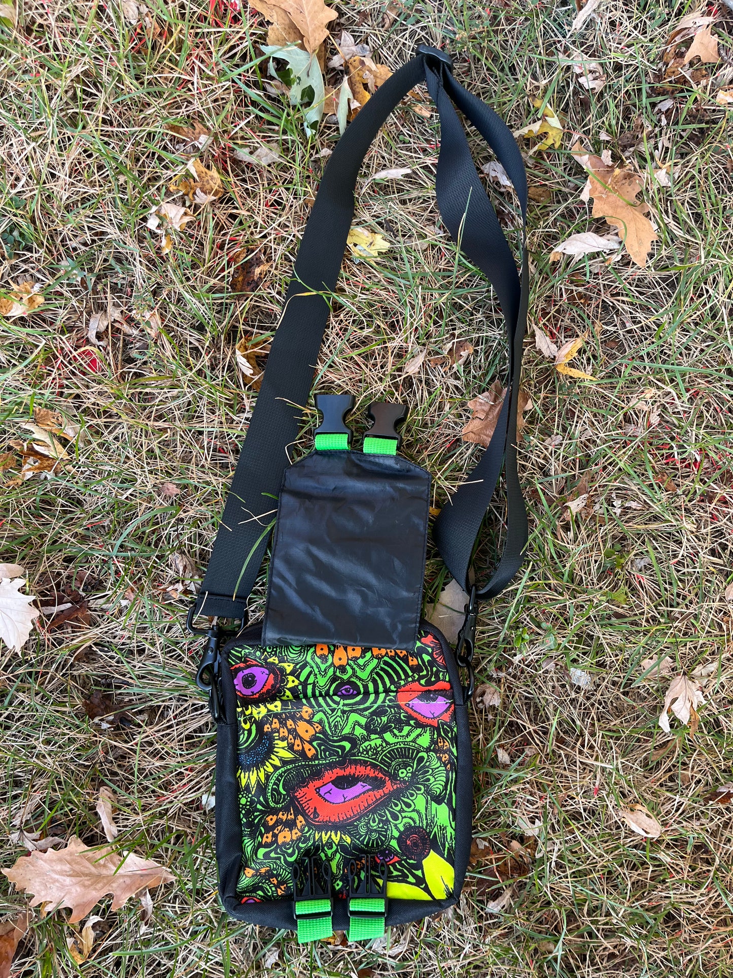 Garden of Eden - Crossbody Bag